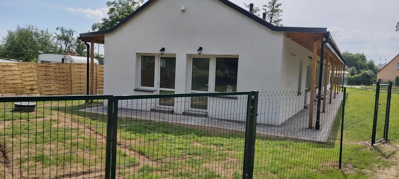 Willa Wieniotowo Apartamenty Przy Lesie I Plazy Ap Am Wald Und Strand Ustronie Morskie Exterior foto