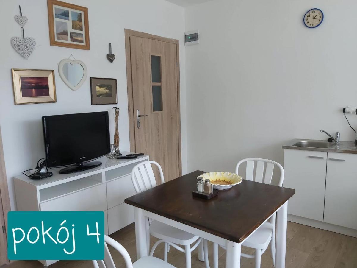 Willa Wieniotowo Apartamenty Przy Lesie I Plazy Ap Am Wald Und Strand Ustronie Morskie Exterior foto