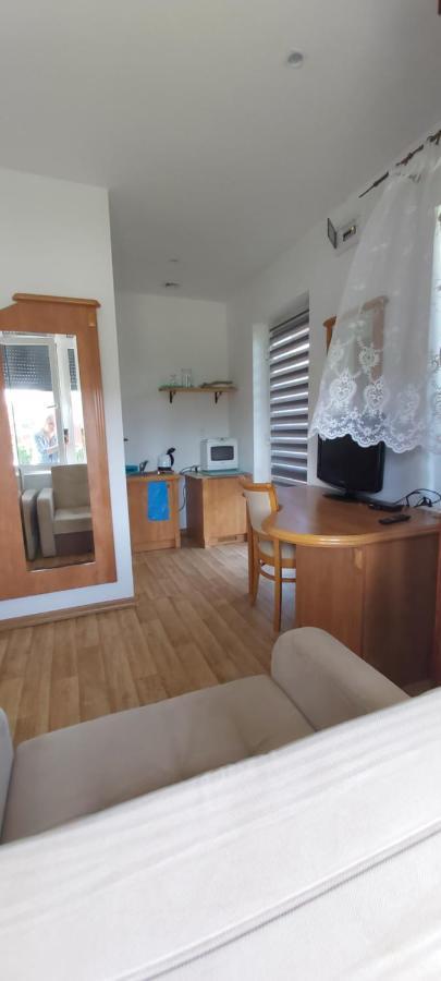 Willa Wieniotowo Apartamenty Przy Lesie I Plazy Ap Am Wald Und Strand Ustronie Morskie Exterior foto